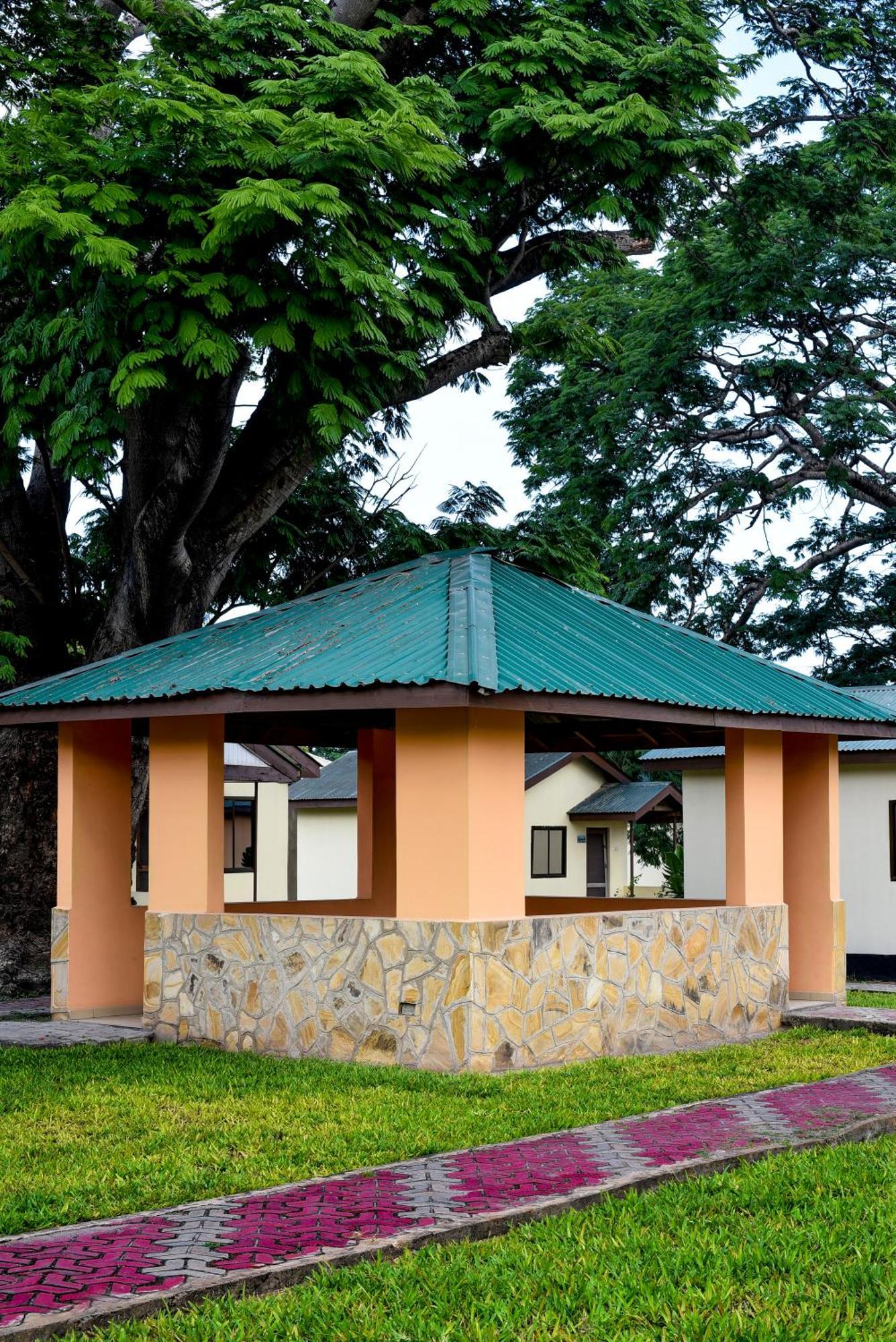 Mgulani Lodge Hotel Dar es Salaam Exterior foto